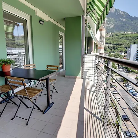 Onda 7 アパート トレント